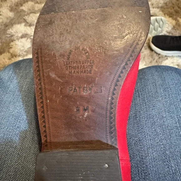 Elegant Red Leather Heeled Boots - Picture 8 of 8